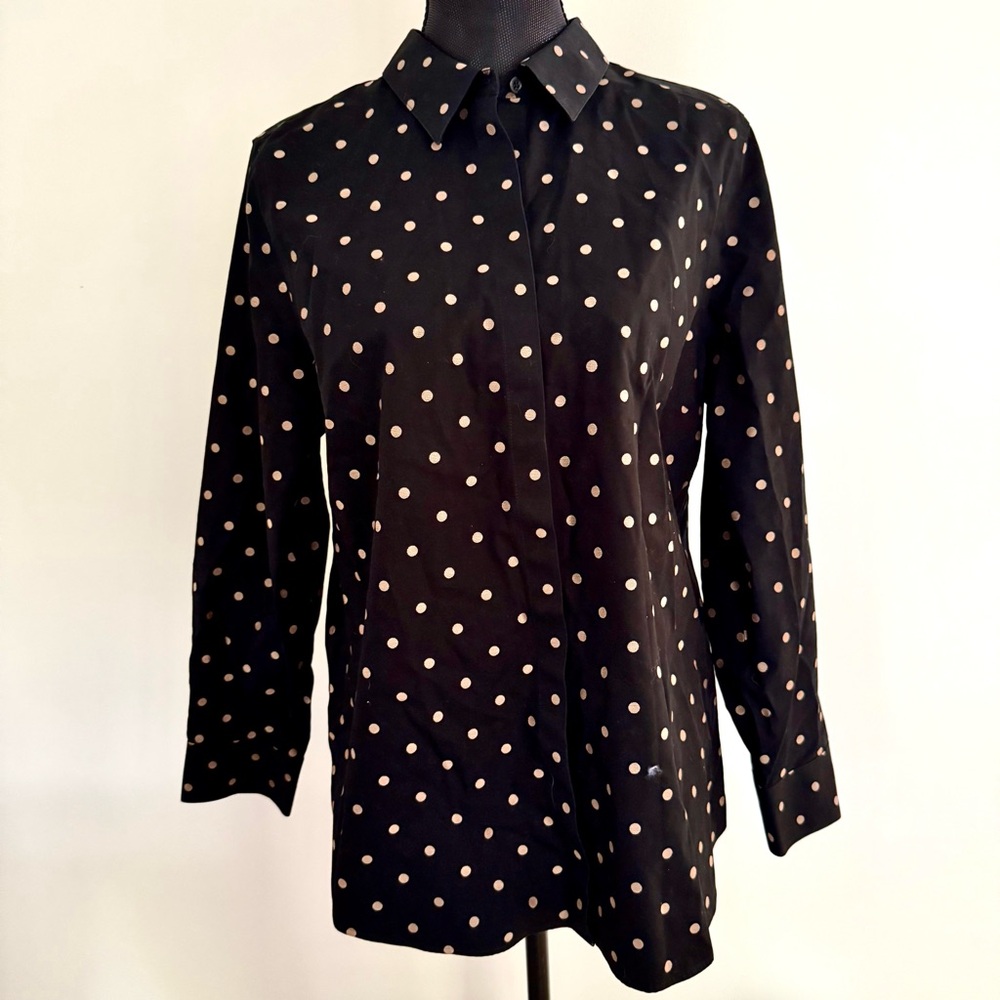 Chico's Women's Black Polka Dot No-Iron Effortless Long Sleeve Button Up Shirt - Picture 2 of 6